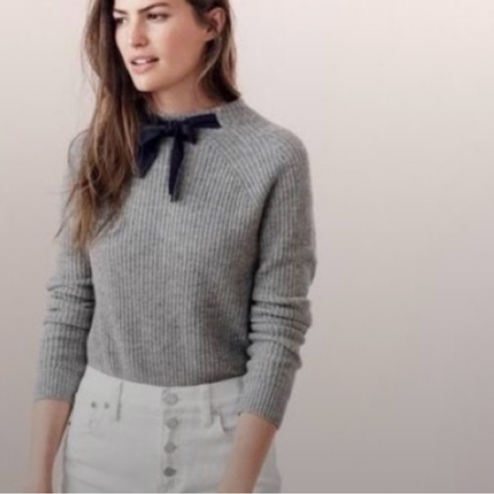 J Crew Gayle Gray and Black Bow Crewneck Knit Sweater Size XS
